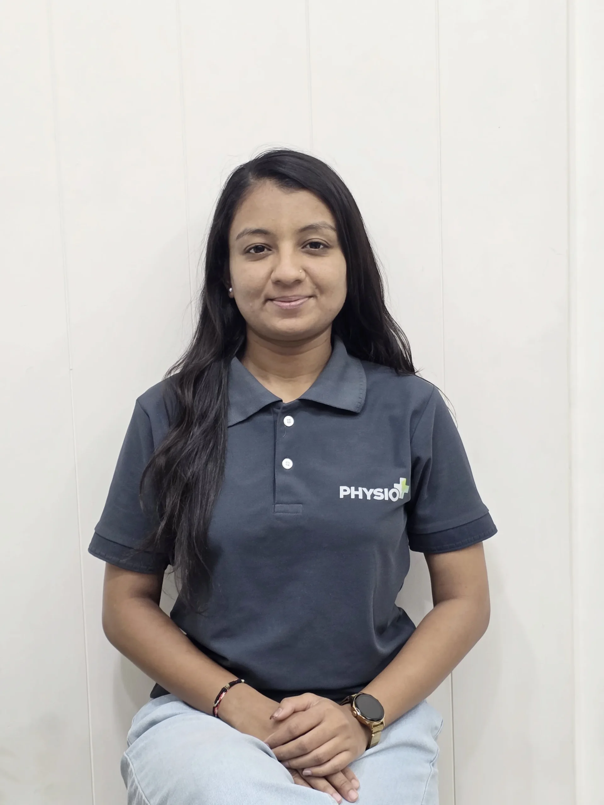 DR NIDHI